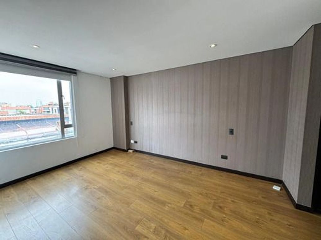 Apartamento de 3 alcobas en venta en Santa Barbara, Bogotá, 120 m² · foto 9 de 12