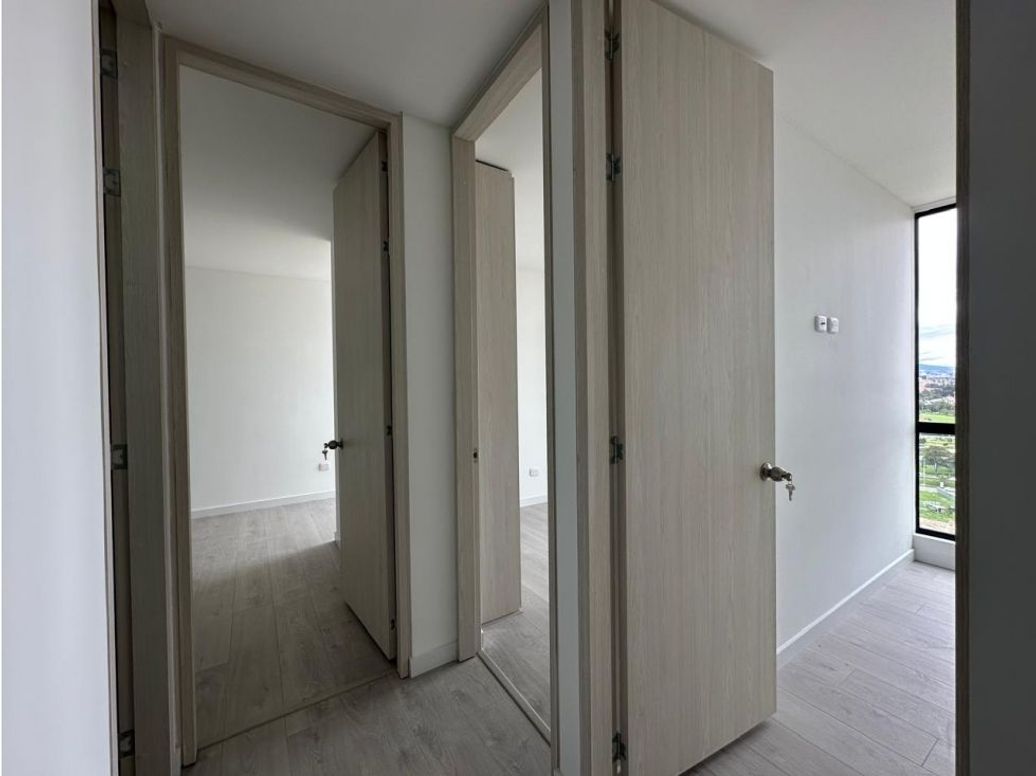 Apartamento de 3 alcobas en venta en San Jose De Usaquen, Bogotá, 80 m² · foto 13 de 20