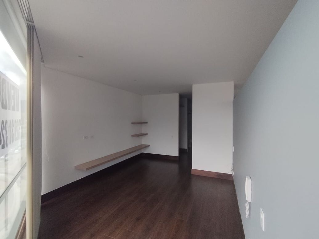 Apartamento de 1 alcoba en venta en Chico Norte Et. Iii, Bogotá, 67 m² · foto 17 de 20