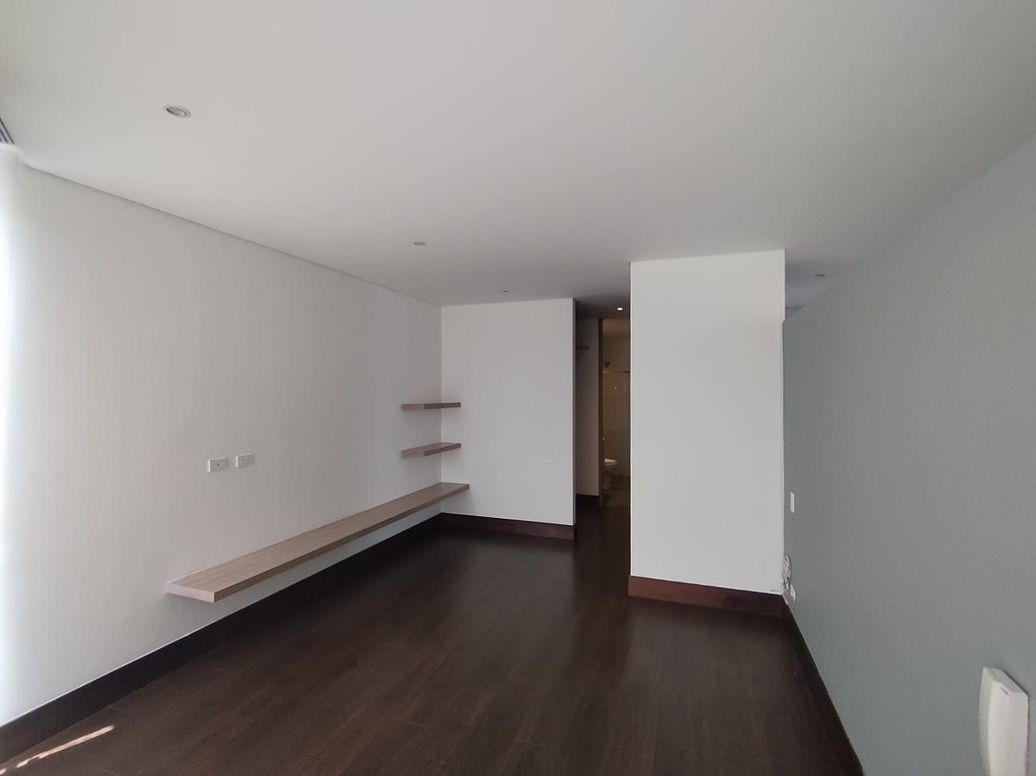 Apartamento de 1 alcoba en venta en Chico Norte Et. Iii, Bogotá, 67 m² · foto 16 de 20