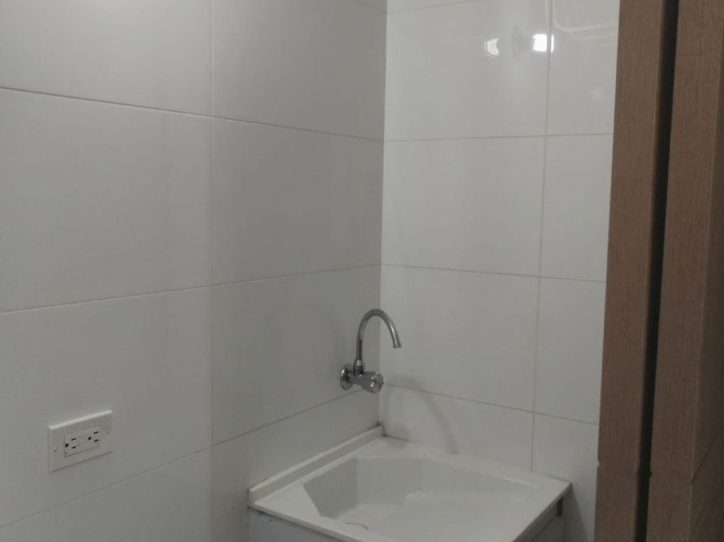Apartamento de 1 alcoba en venta en Chico Norte Et. Iii, Bogotá, 67 m² · foto 7 de 20
