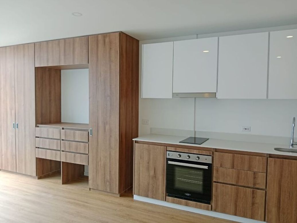 Apartaestudio en venta en Los Cedros Oriental, Bogotá, 36 m² · foto 3 de 16