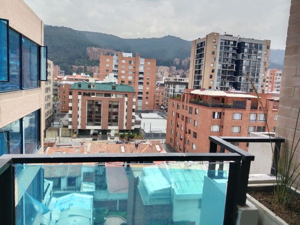 Apartaestudio en venta en Los Cedros Oriental, Bogotá, 36 m² · foto 7 de 16