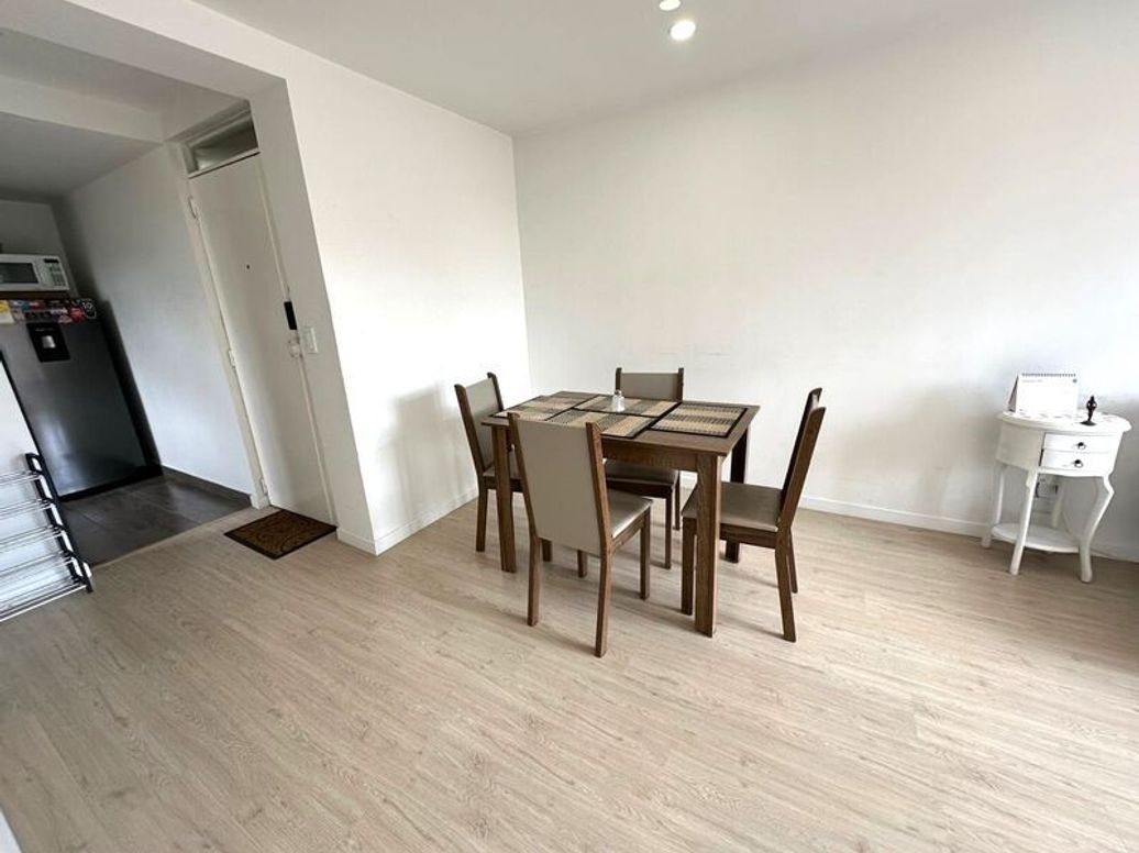 Apartamento de 3 alcobas en venta en Carlos Lleras Restrepo Manzana A, Bogotá, 63 m² · foto 4 de 20