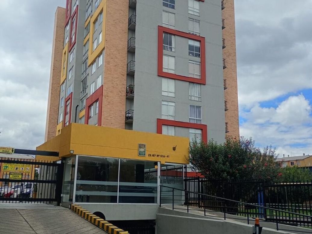 Apartamento de 3 alcobas en venta en Granada Norte, Bogotá, 65 m² · foto 14 de 14