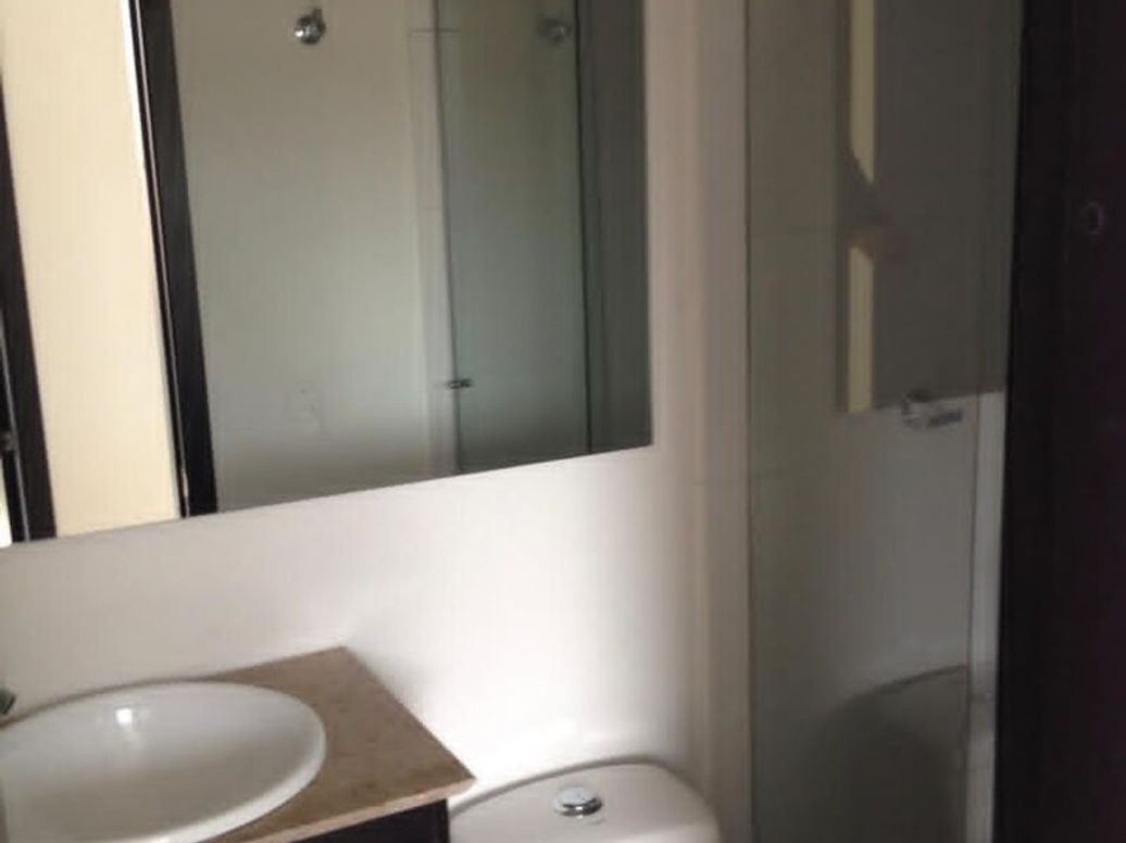 Apartamento de 3 alcobas en venta en Granada Norte, Bogotá, 65 m² · foto 5 de 14