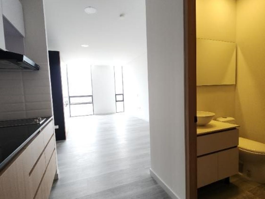 Apartaestudio en venta en Sagrado Corazon, Bogotá, 33 m² · foto 6 de 15