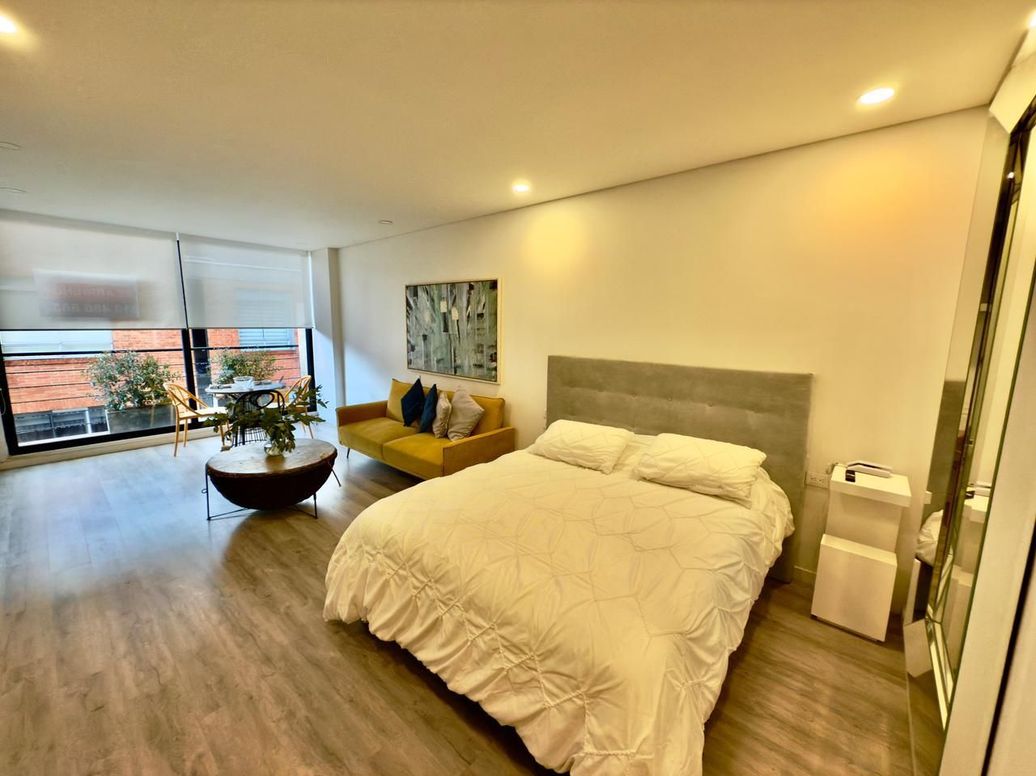 Apartaestudio en venta en Santa Barbara Occidental, Bogotá, 37 m² · foto 4 de 19
