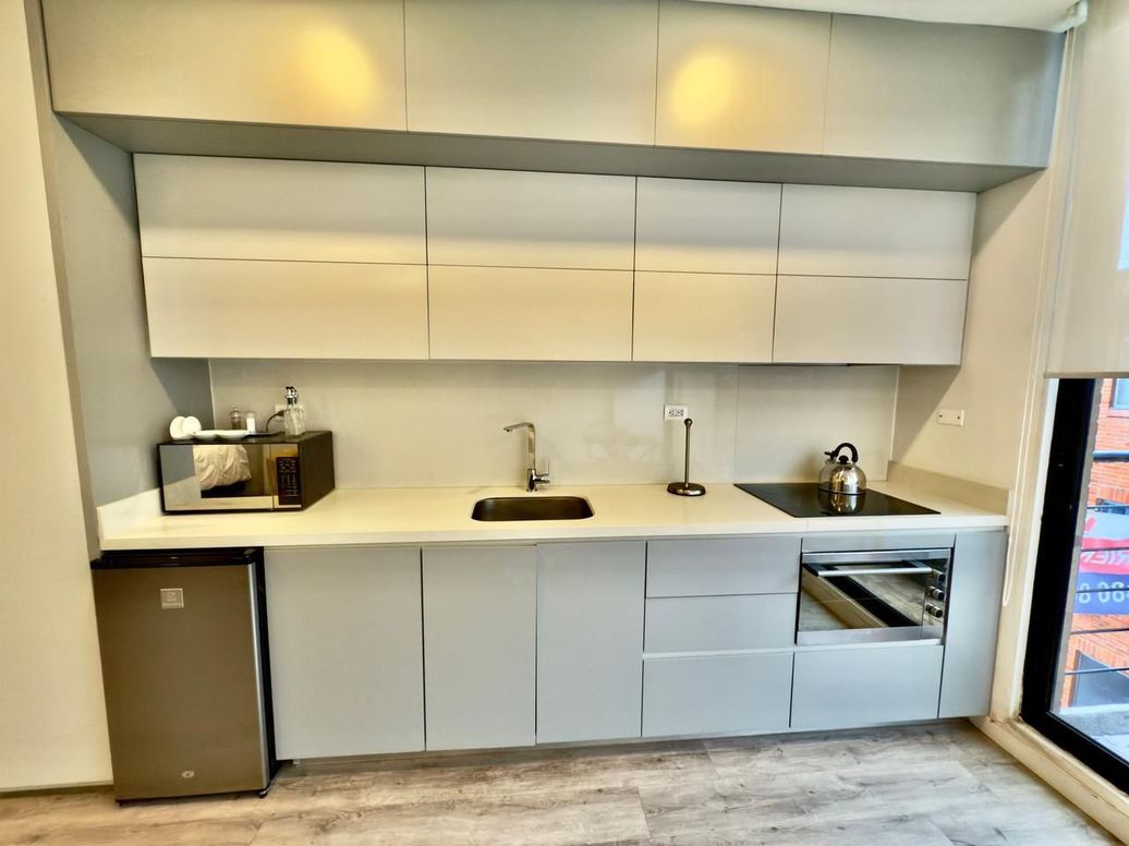 Apartaestudio en venta en Santa Barbara Occidental, Bogotá, 37 m² · foto 7 de 19