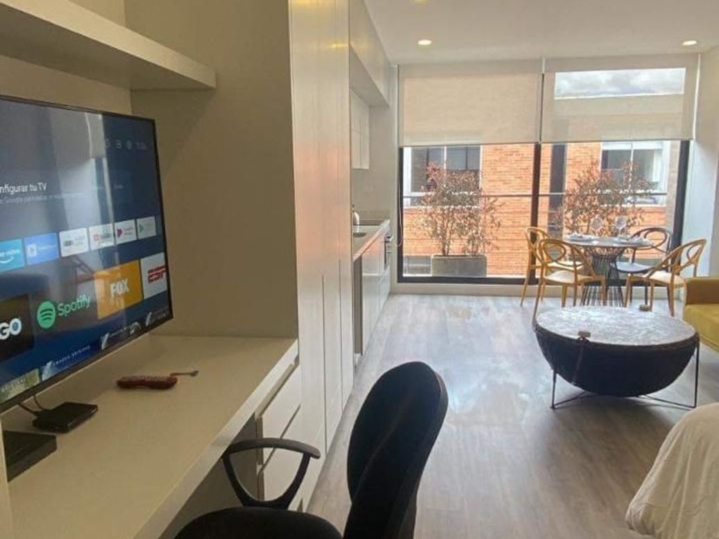 Apartaestudio en venta en Santa Barbara Occidental, Bogotá, 37 m² · foto 12 de 19