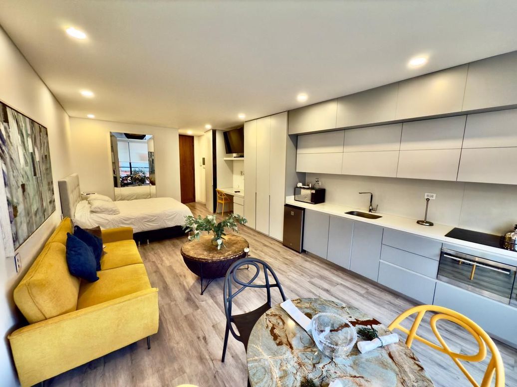 Apartaestudio en venta en Santa Barbara Occidental, Bogotá, 37 m² · foto 5 de 19