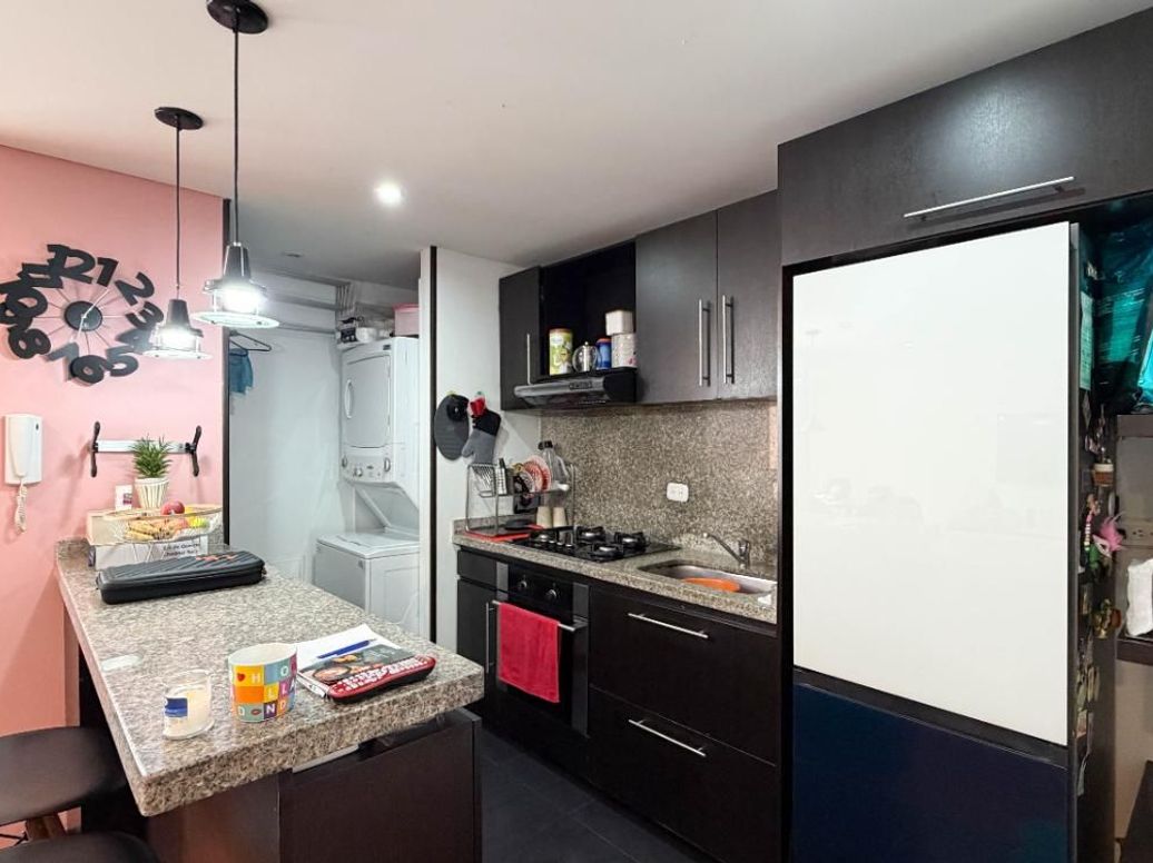 Apartamento de 2 alcobas en venta en Cedro Salazar, Bogotá, 79 m² · foto 5 de 20