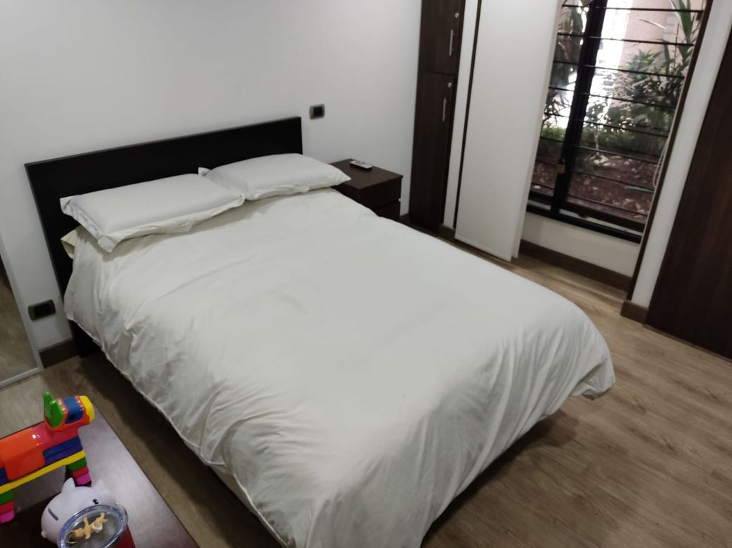 Apartamento de 3 alcobas en venta en Santa Barbara Oriental, Bogotá, 106 m² · foto 17 de 19