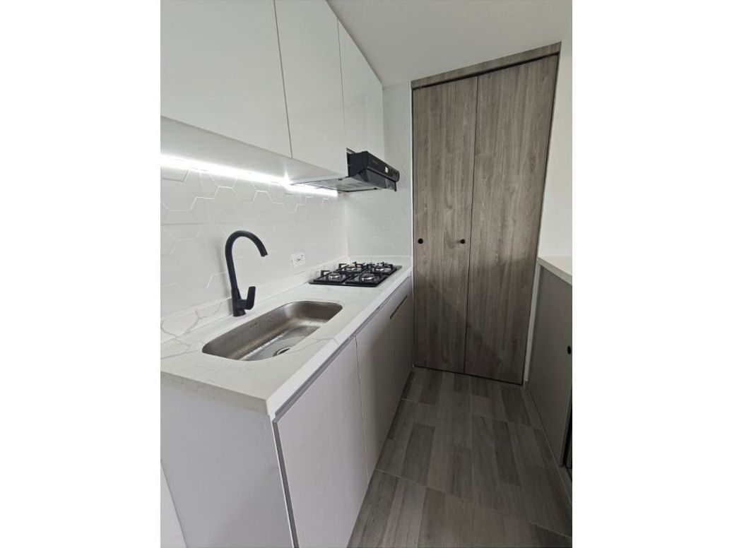 Apartamento de 2 alcobas en venta en Casa Blanca, Bogotá, 45 m² · foto 6 de 20