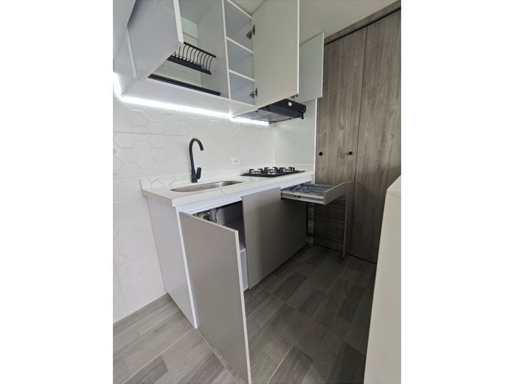 Apartamento de 2 alcobas en venta en Casa Blanca, Bogotá, 45 m² · foto 10 de 20