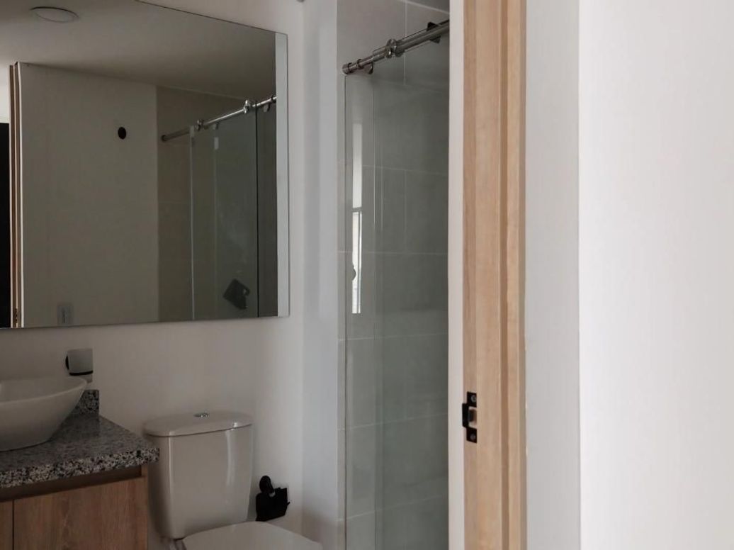 Apartamento de 2 alcobas en venta en Canódromo, Bogotá, 49 m² · foto 3 de 4