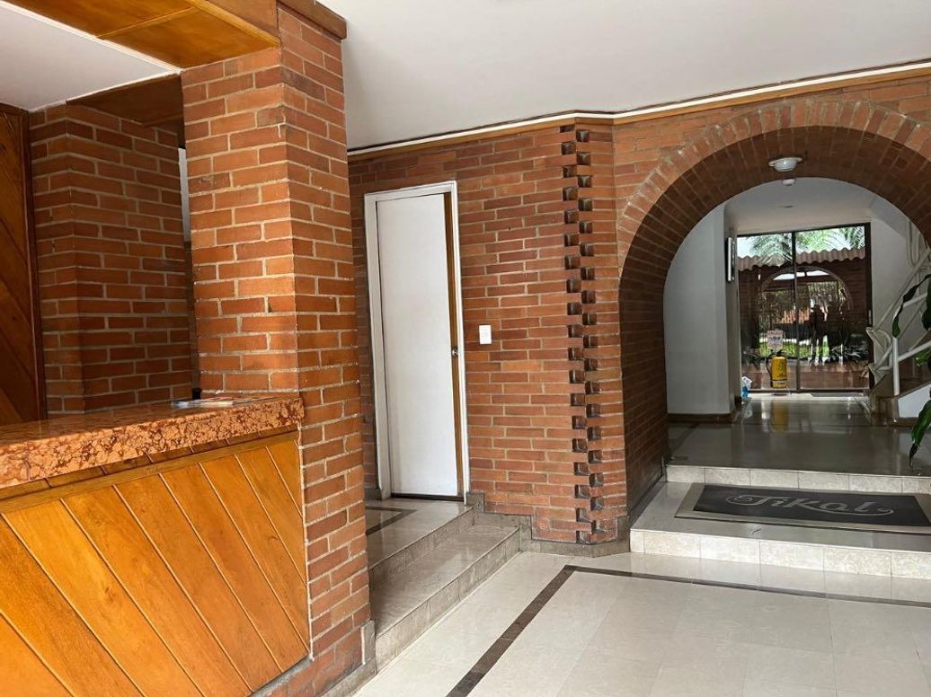 Apartamento de 3 alcobas en venta en Santa Barbara Central, Bogotá, 100 m² · foto 11 de 20