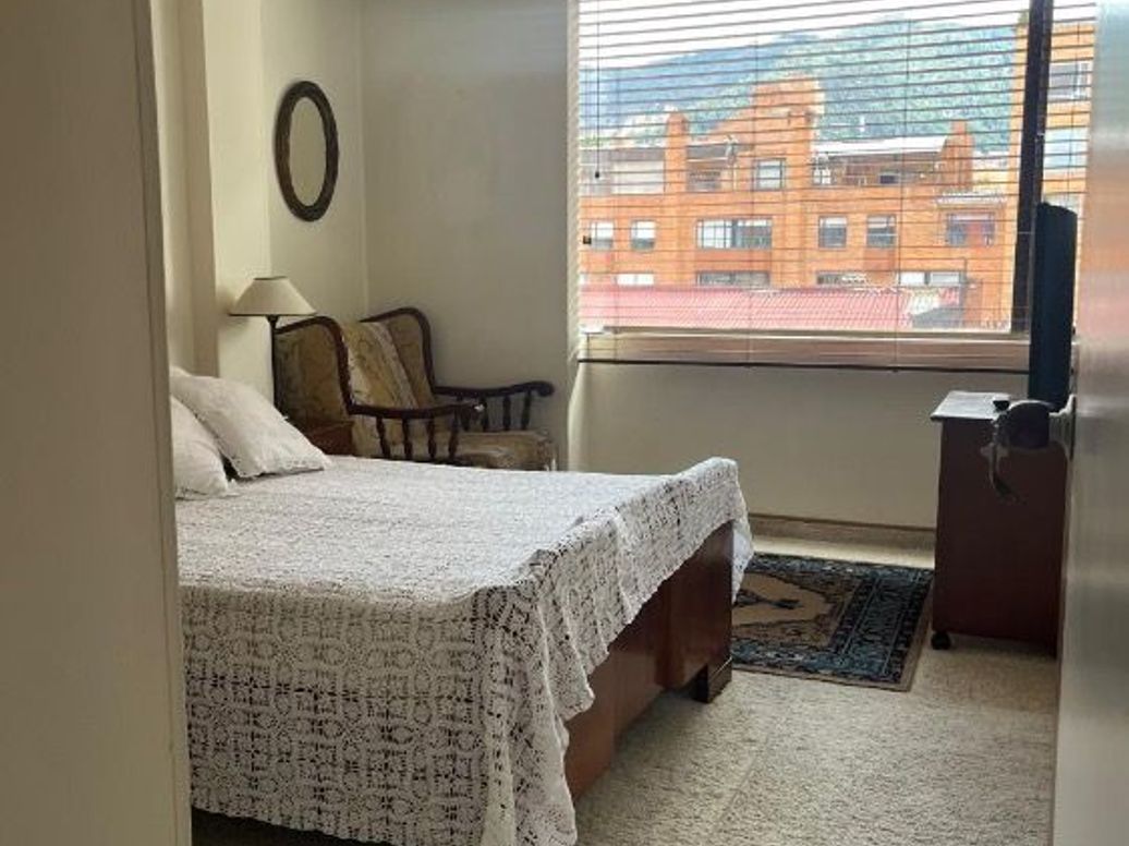 Apartamento de 3 alcobas en venta en Santa Barbara Central, Bogotá, 100 m² · foto 17 de 20