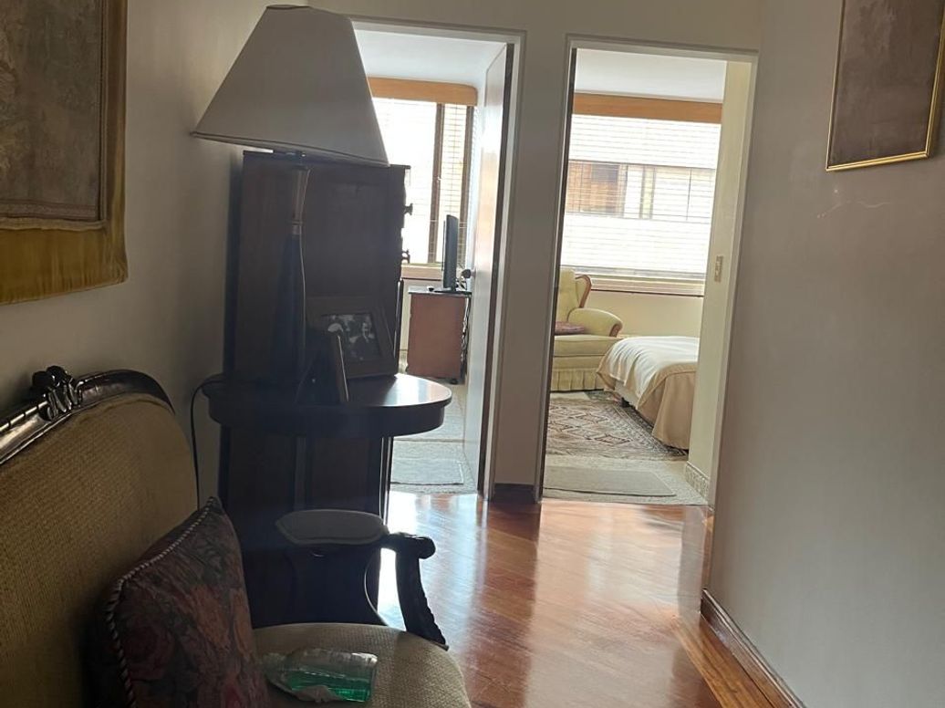 Apartamento de 3 alcobas en venta en Santa Barbara Central, Bogotá, 100 m² · foto 19 de 20