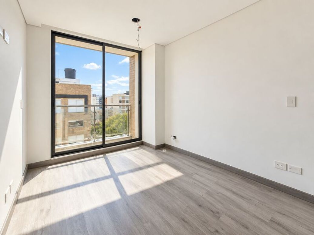 Apartamento de 2 alcobas en venta en Quinta Paredes, Bogotá, 56 m² · foto 7 de 13
