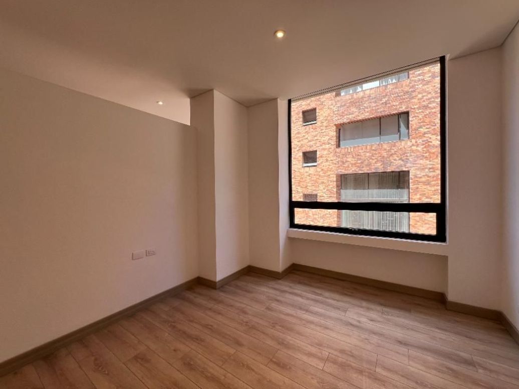 Apartamento de 1 alcoba en venta en El Refugio, Bogotá, 50 m² · foto 6 de 16