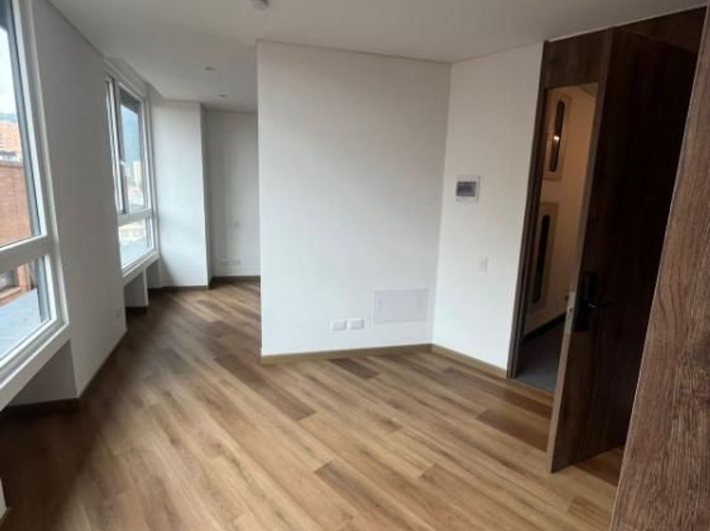 Apartamento de 1 alcoba en venta en Molinos Norte, Bogotá, 33 m² · foto 7 de 17