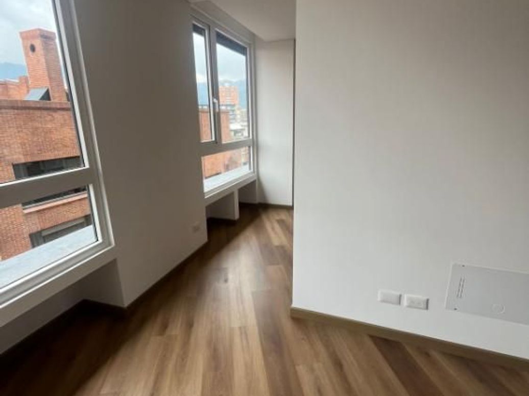 Apartamento de 1 alcoba en venta en Molinos Norte, Bogotá, 33 m² · foto 9 de 17