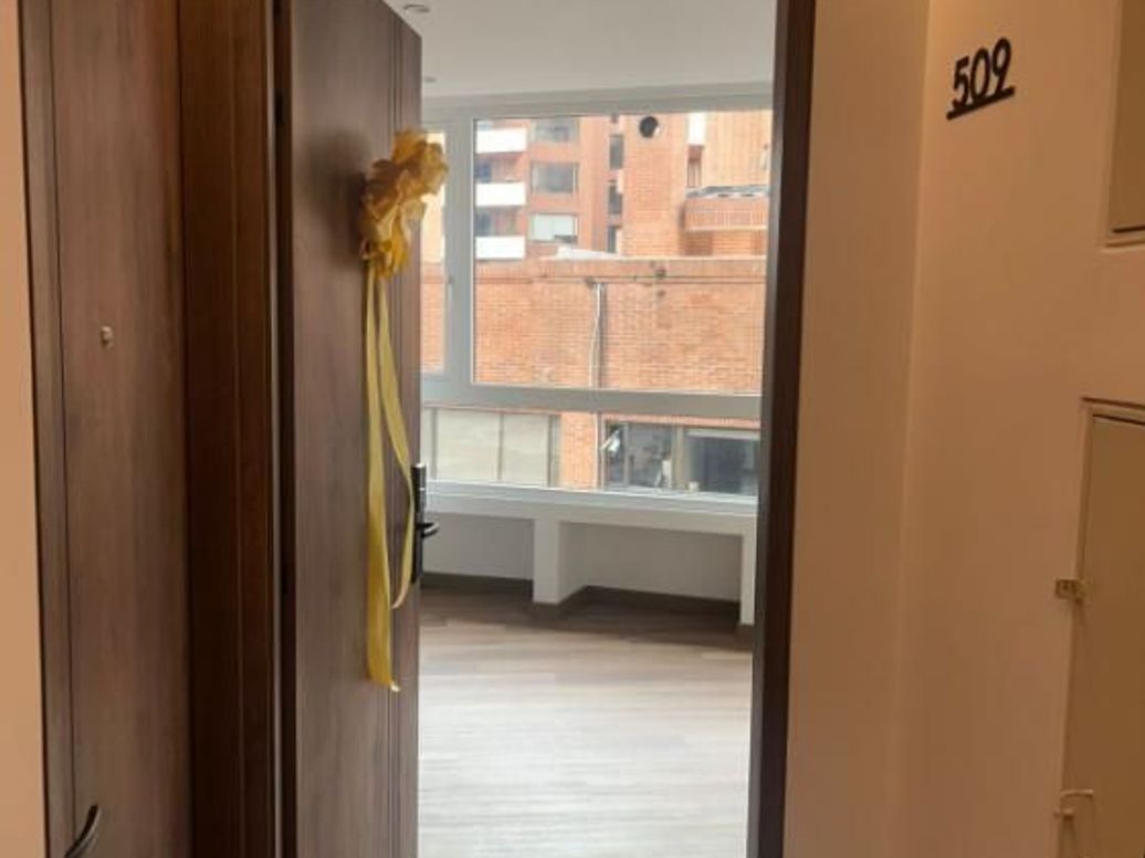 Apartamento de 1 alcoba en venta en Molinos Norte, Bogotá, 33 m² · foto 2 de 17