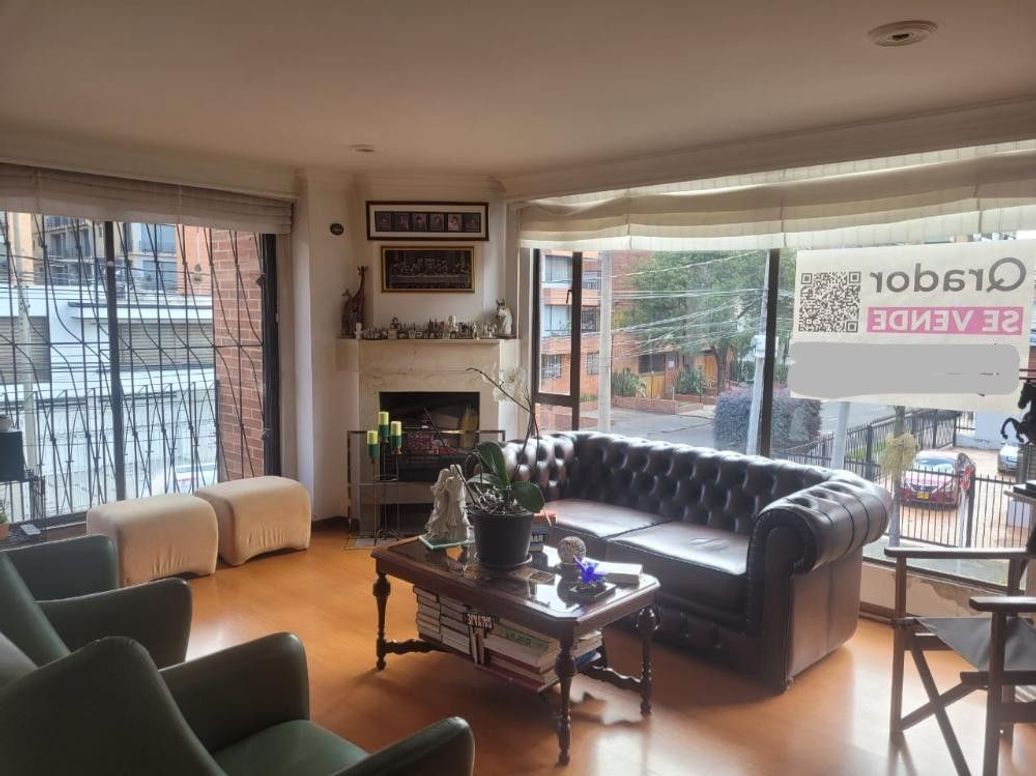 Apartamento de 3 alcobas en venta en Santa Bibiana, Bogotá, 131 m² · foto 9 de 11