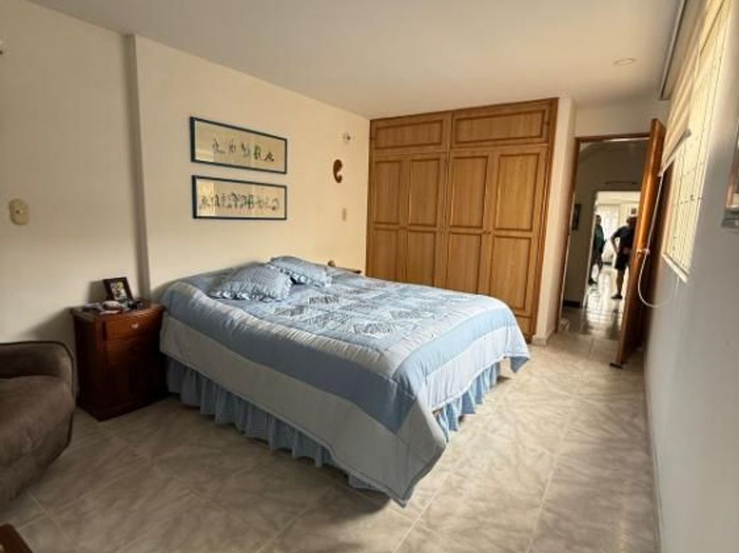 Apartamento de 3 alcobas en venta en Autopista Medellin, Bogotá, 150 m² · foto 9 de 12