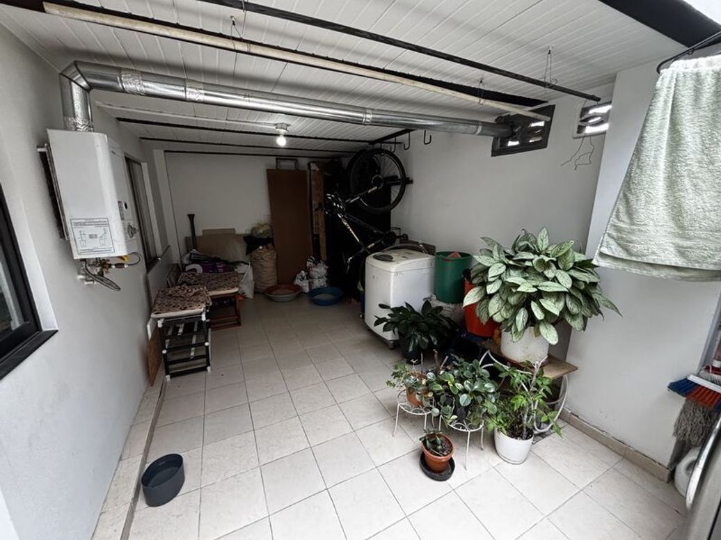 Casa de 6 alcobas en venta en Quintas De Santa Bárbara, Bogotá, 215 m² · foto 8 de 20