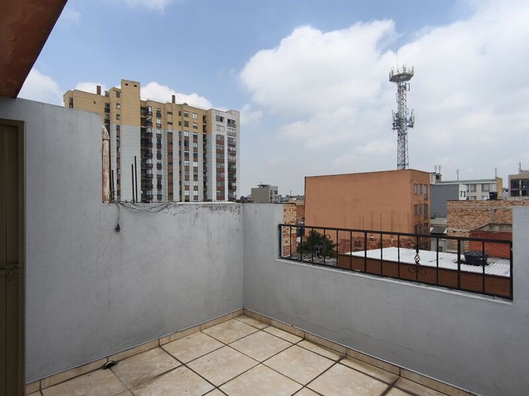 Casa de 4 alcobas en venta en La Libertad, Bogotá, 122 m² · foto 6 de 20