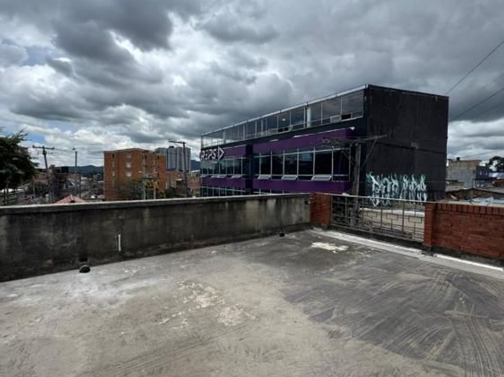 Casa de 4 alcobas en venta en Tuna Alta, Bogotá, 257 m² · foto 6 de 20