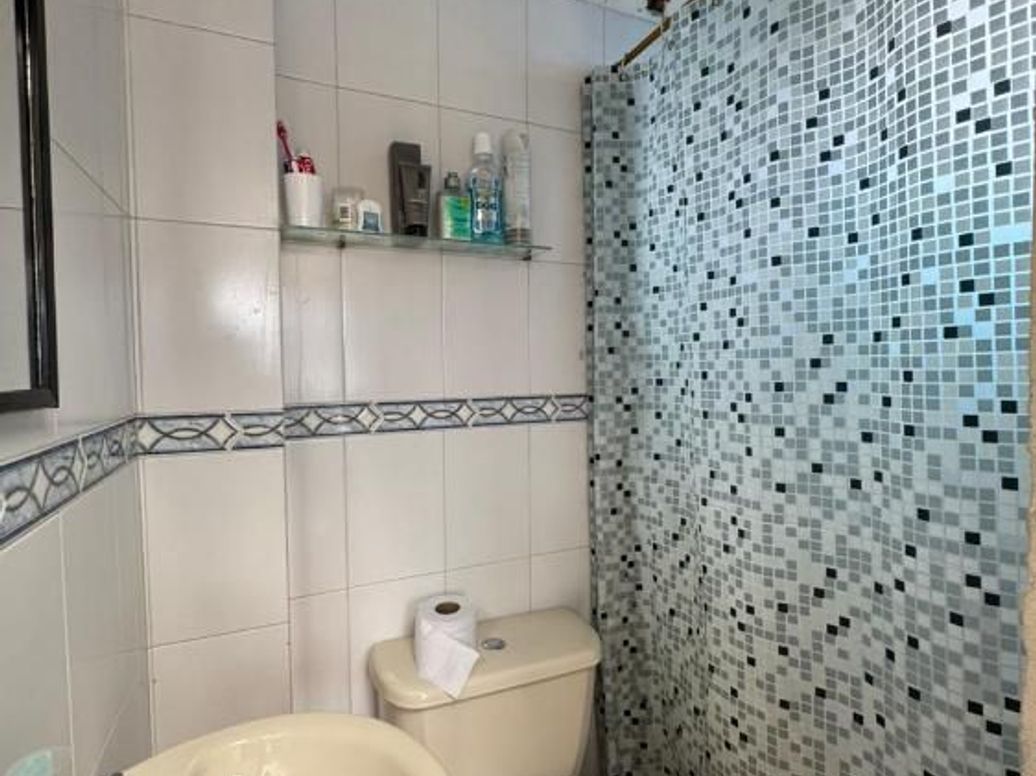 Casa de 4 alcobas en venta en Tuna Alta, Bogotá, 257 m² · foto 7 de 20