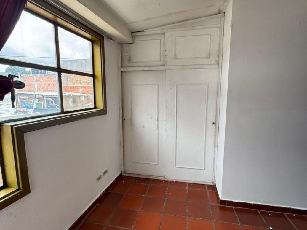 Casa de 4 alcobas en venta en Tuna Alta, Bogotá, 257 m² · foto 9 de 20