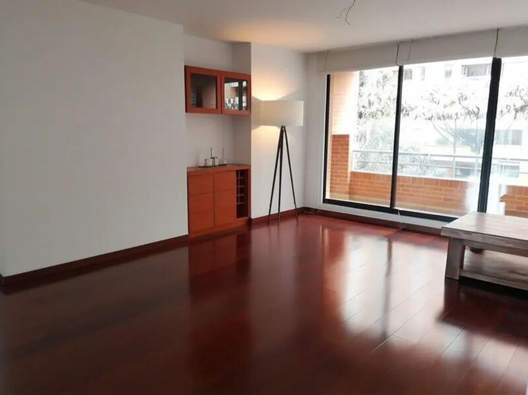 Apartamento en venta en Santa Ana Occidental, Bogotá · foto 11 de 19