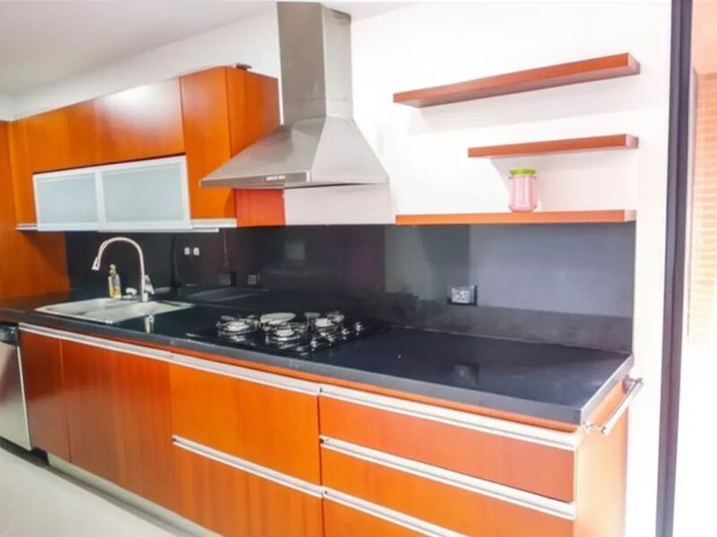 Apartamento en venta en Santa Ana Occidental, Bogotá · foto 8 de 19