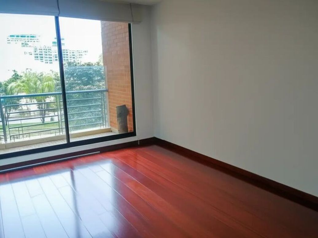 Apartamento en venta en Santa Ana Occidental, Bogotá · foto 5 de 19