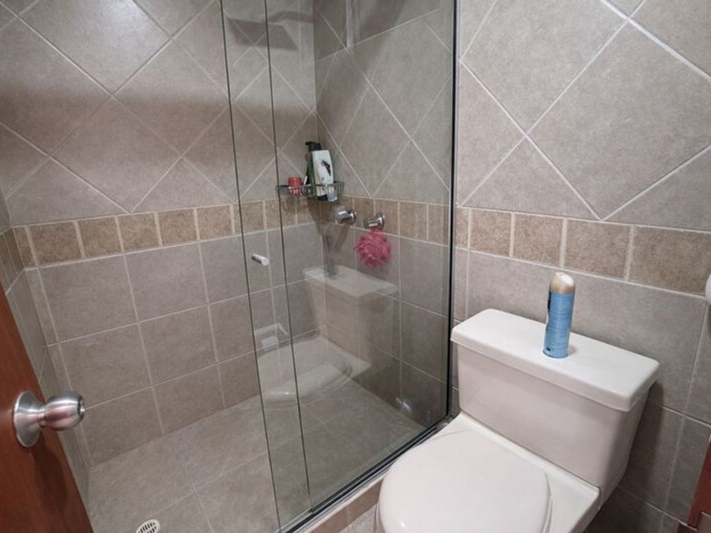 Apartamento de 3 alcobas en venta en Las Acasias, Bogotá, 109 m² · foto 16 de 20