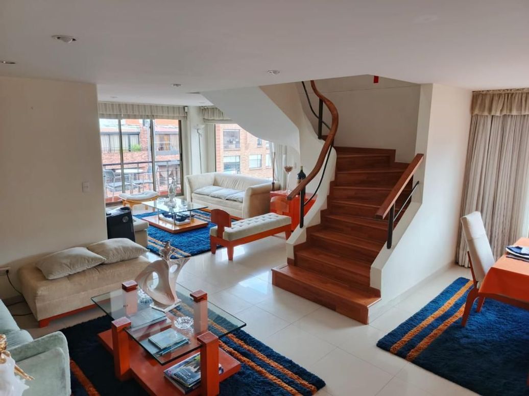 Apartamento de 3 alcobas en venta en Bella Suiza, Bogotá, 152 m² · foto 6 de 20