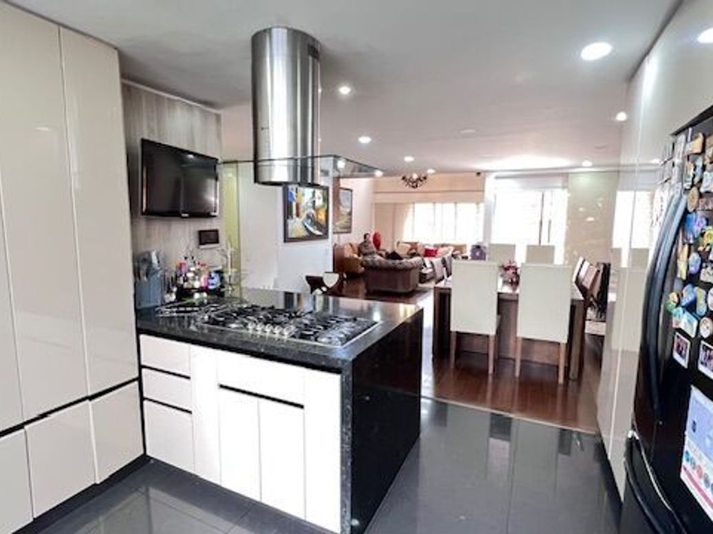 Casa de 3 alcobas en venta en Casa Blanca Suba, Bogotá, 265 m² · foto 6 de 20