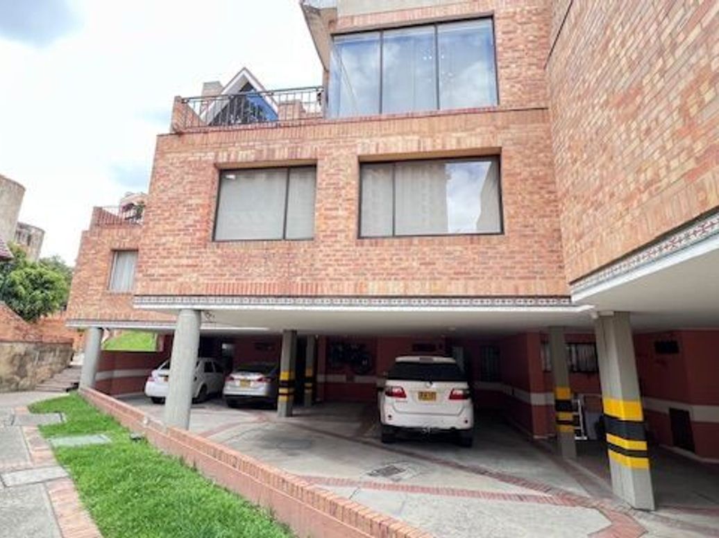 Casa de 3 alcobas en venta en Casa Blanca Suba, Bogotá, 265 m² · foto 18 de 20
