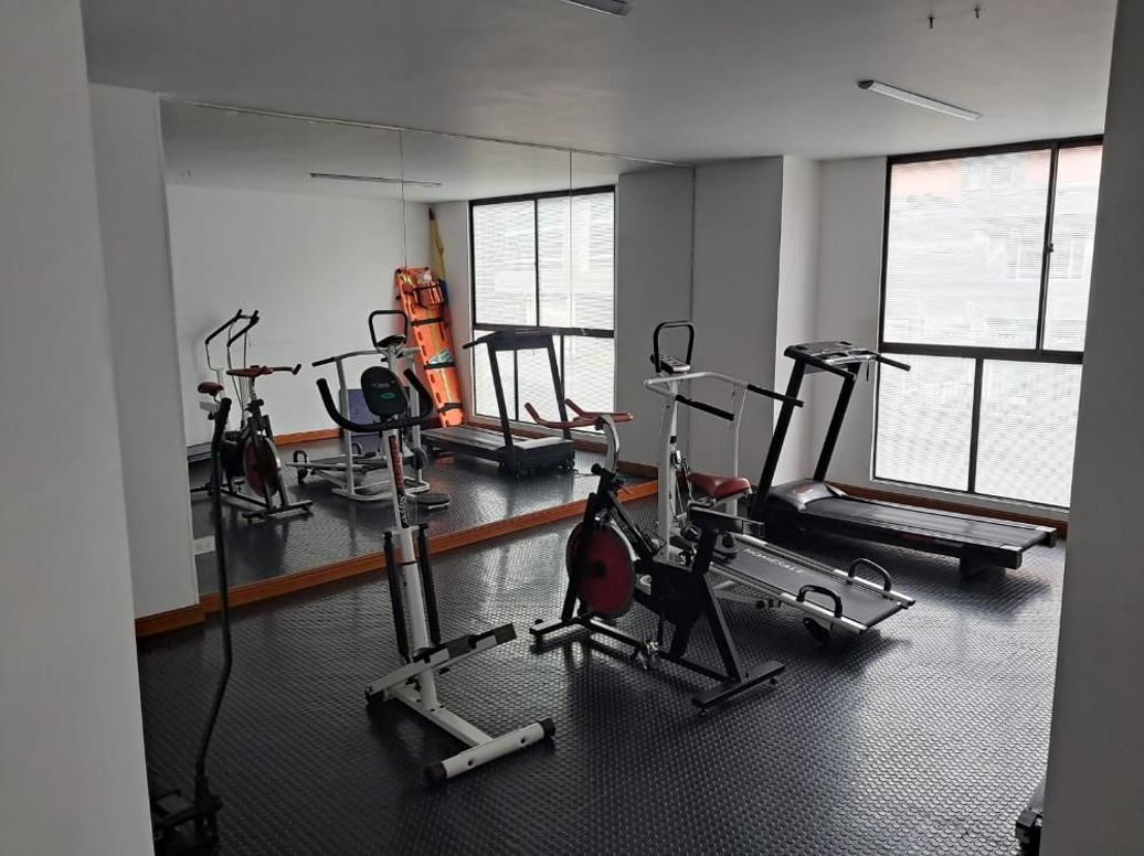 Apartamento de 3 alcobas en venta en Santa Barbara Oriental, Bogotá, 192 m² · foto 19 de 20