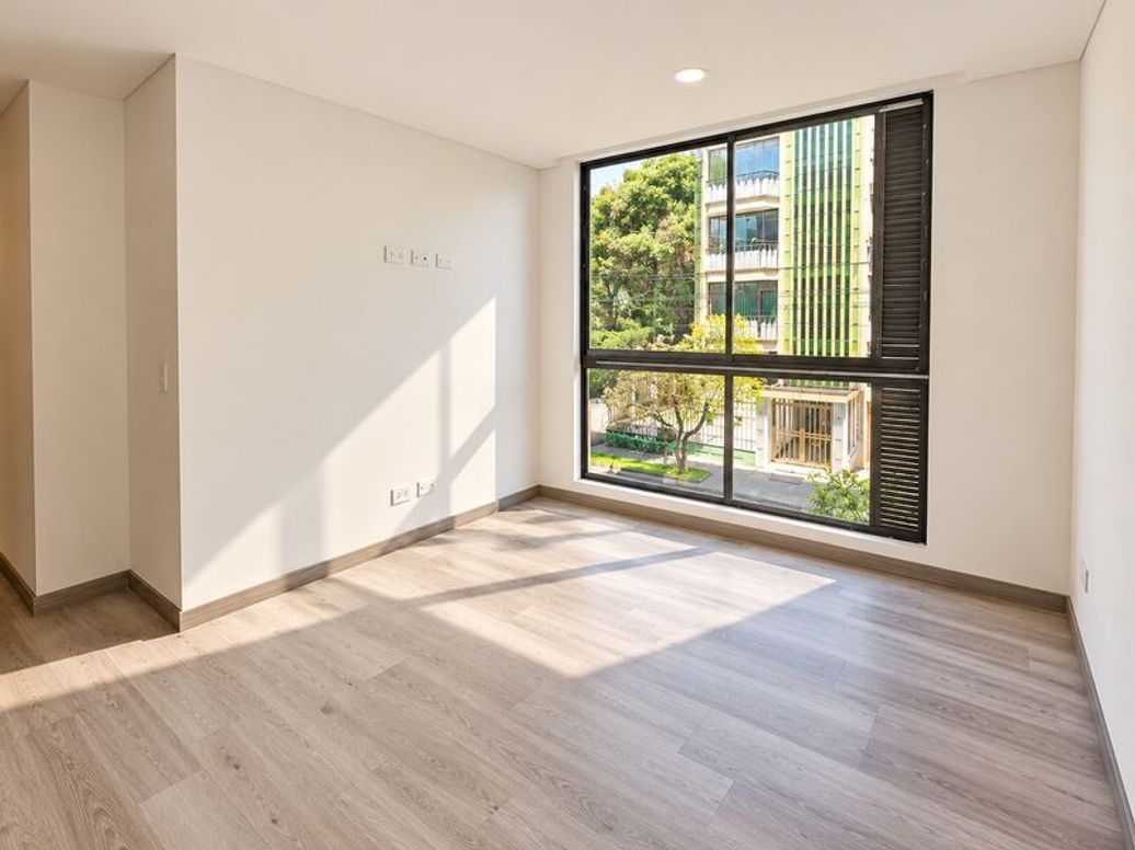 Apartamento de 2 alcobas en venta en Quinta Paredes, Bogotá, 78 m² · foto 15 de 20