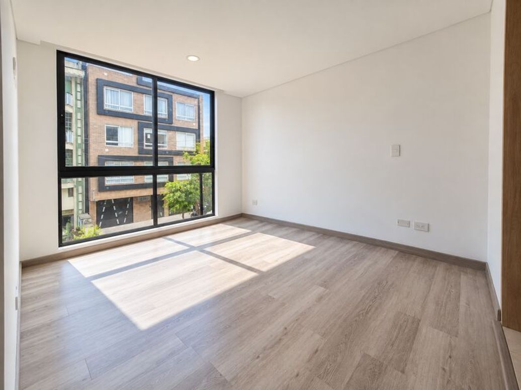 Apartamento de 2 alcobas en venta en Quinta Paredes, Bogotá, 78 m² · foto 14 de 20