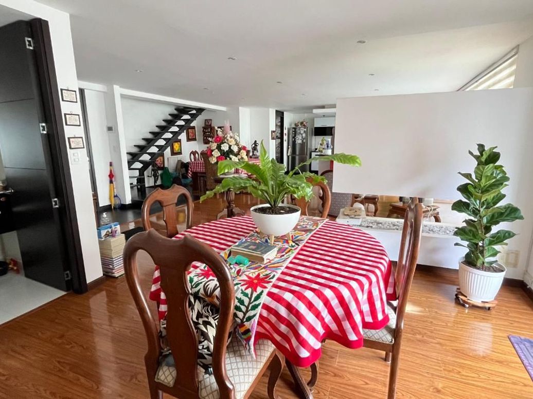 Apartamento de 3 alcobas en venta en Estoril, Bogotá, 186 m² · foto 4 de 18