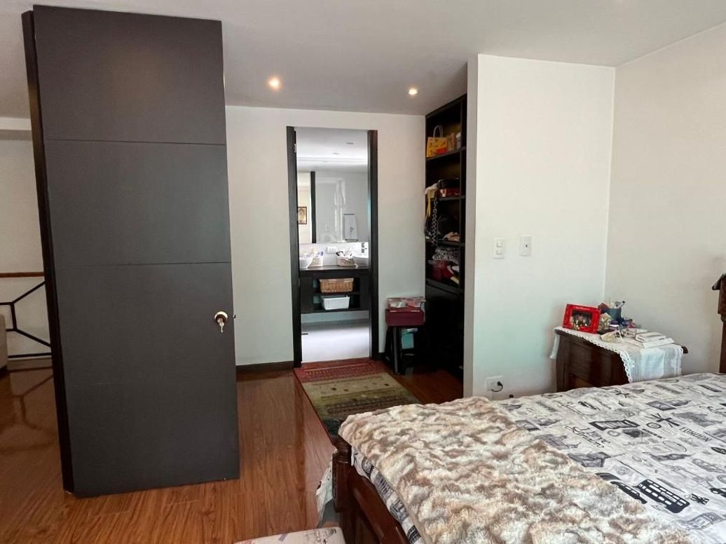 Apartamento de 3 alcobas en venta en Estoril, Bogotá, 186 m² · foto 14 de 18