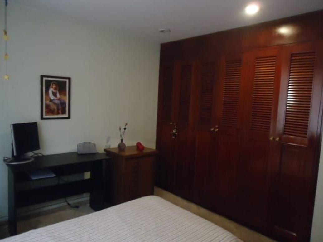 Apartamento de 3 alcobas en venta en San Patricio, Bogotá, 153 m² · foto 5 de 7