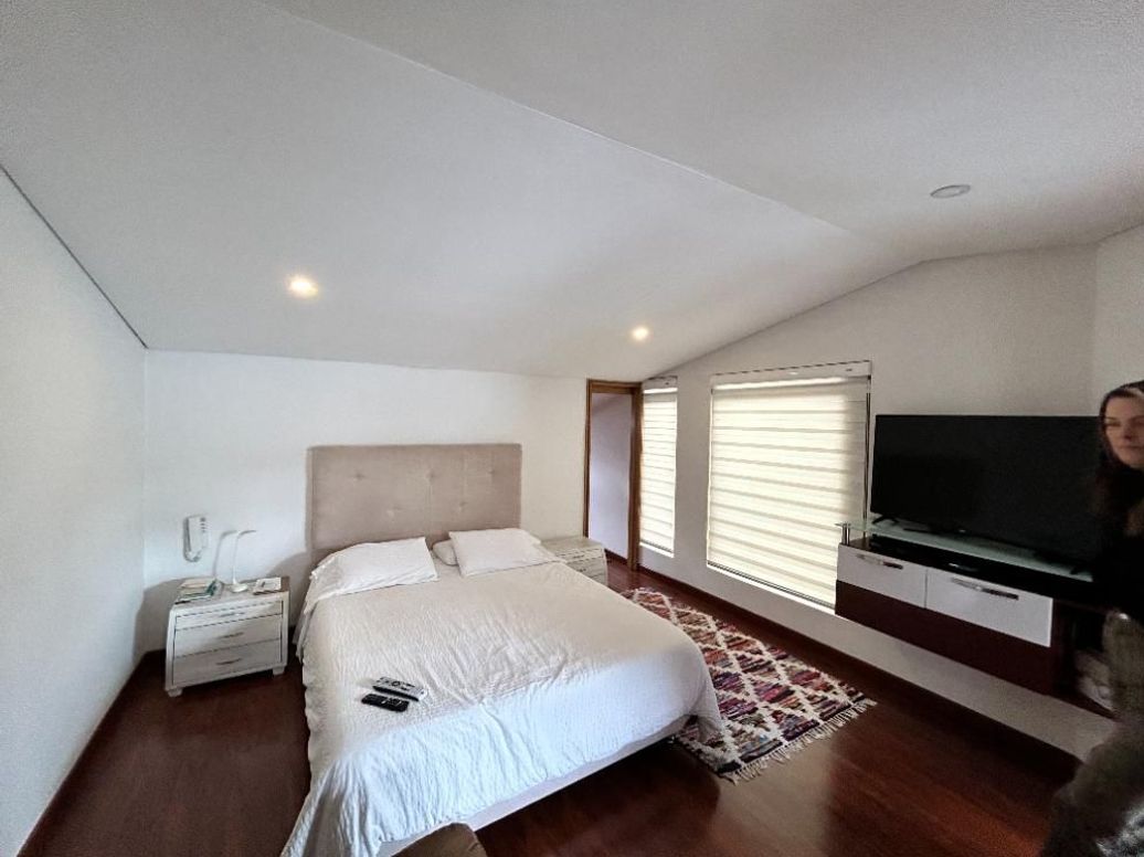 Apartamento de 4 alcobas en venta en Santa Ana Occidental, Bogotá, 177 m² · foto 4 de 20
