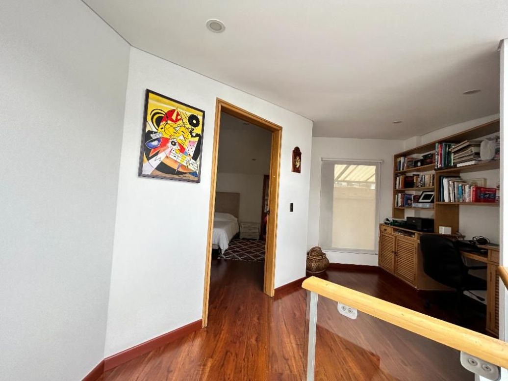 Apartamento de 4 alcobas en venta en Santa Ana Occidental, Bogotá, 177 m² · foto 9 de 20